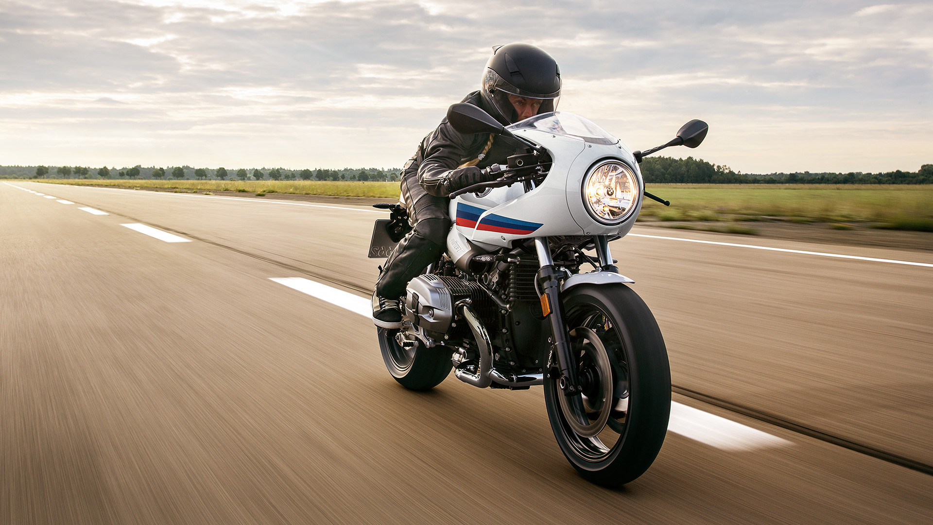 BMW RnineT 2017 Racer